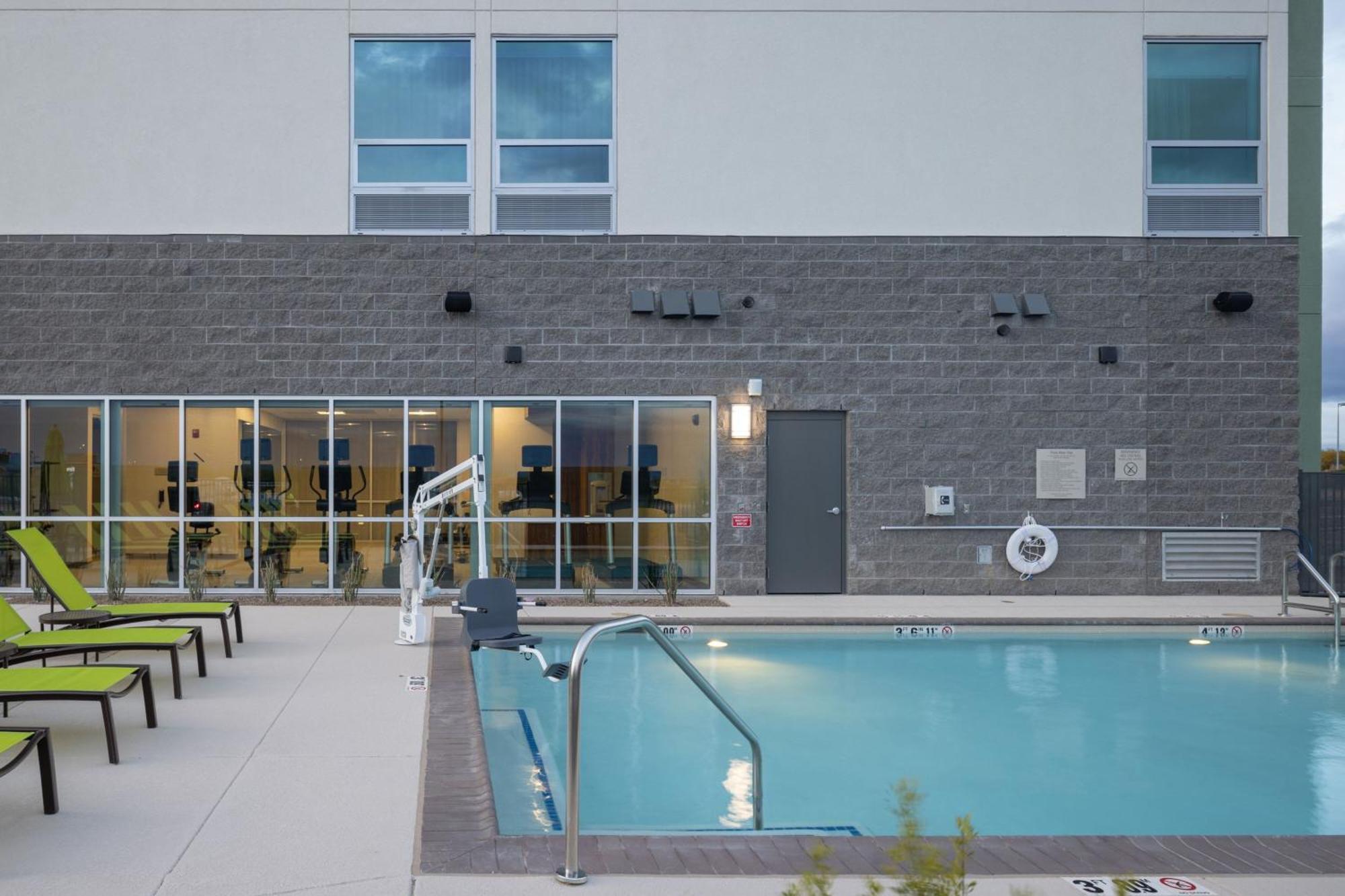 Springhill Suites By Marriott Tucson At The Bridges 外观 照片